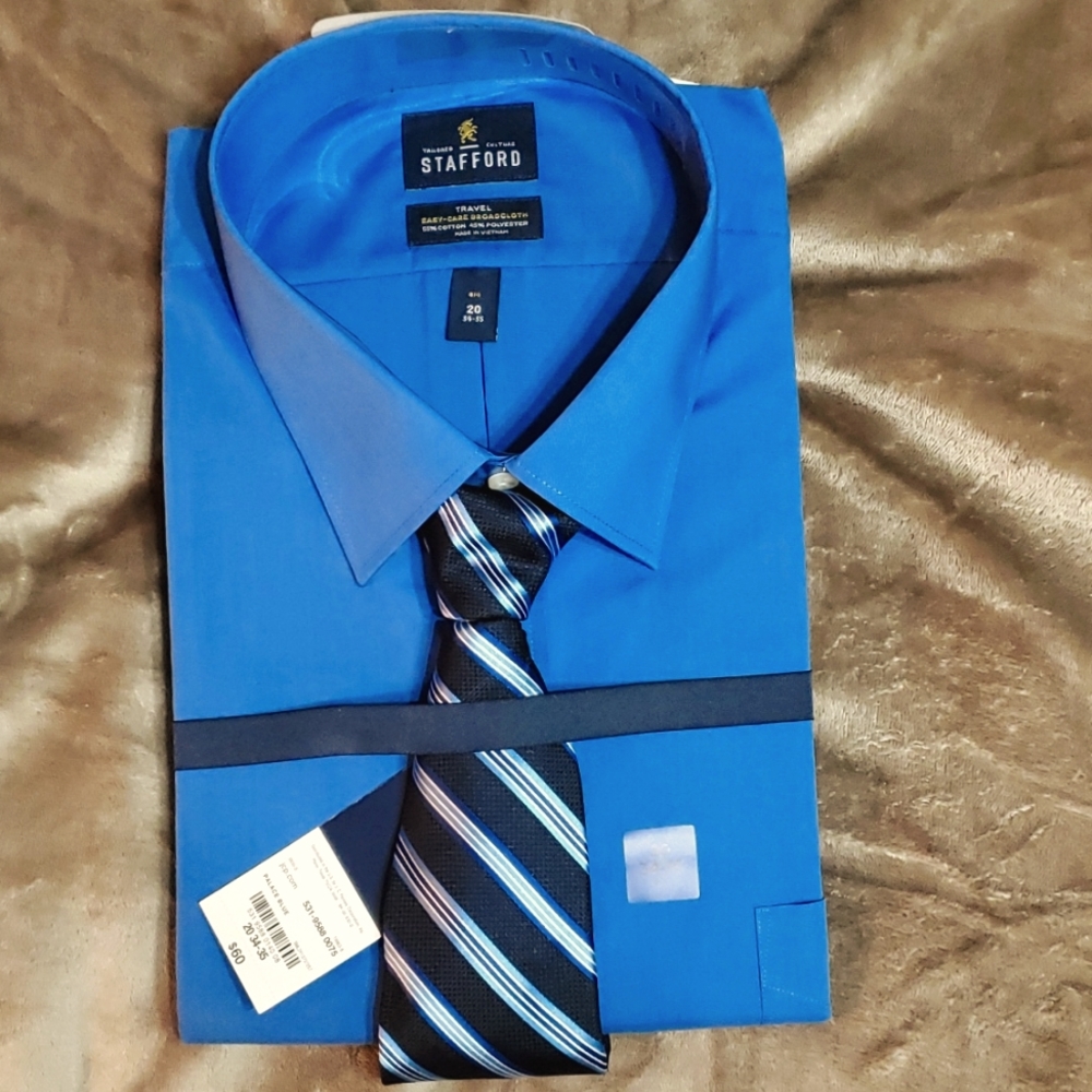Brand New Stafford Travel Blue Dress Shirt with Coordinating Tie